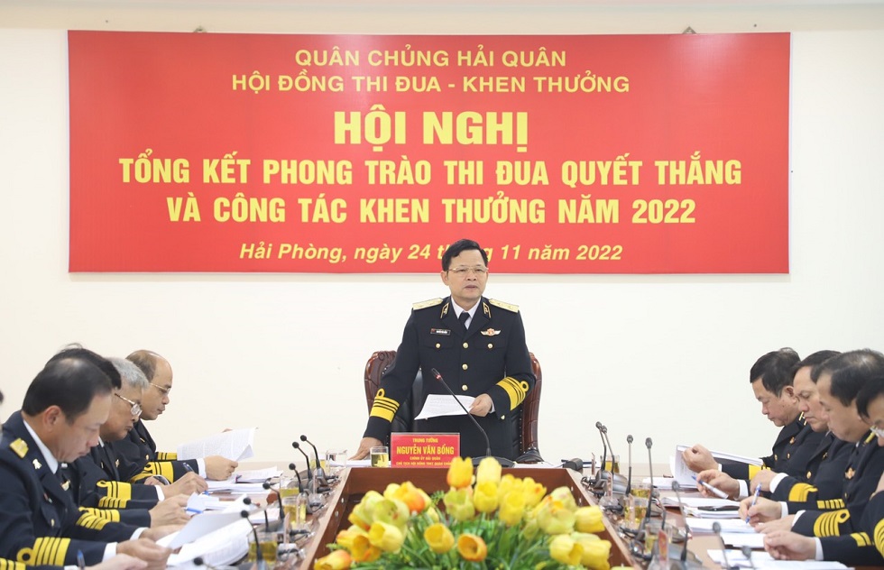 Quân chủng Hải quân Tiếp tục thực hiện tốt công tác thi đua khen thưởng