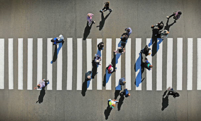 Người đi bộ vi phạm luật giao thông bị xử phạt như thế nào