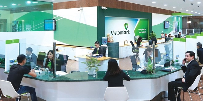 Vietcombank giảm đồng loạt lãi suất cho vay VND hỗ trợ khách hàng