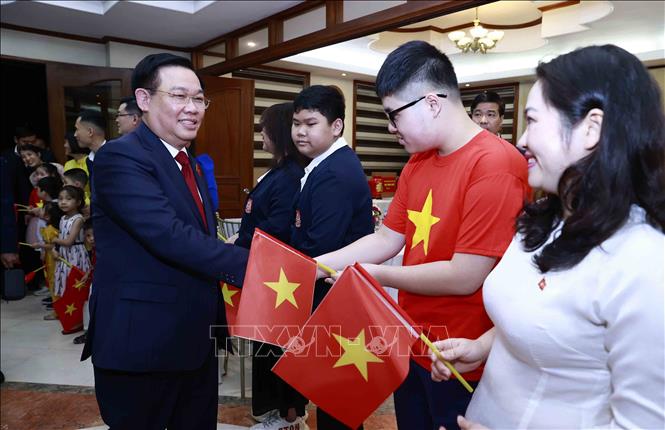 Tích cực đóng góp cho sự phát triển quan hệ hữu nghị Việt Nam - Philippines