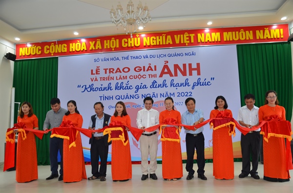 “Khoảnh khắc gia đình hạnh phúc”