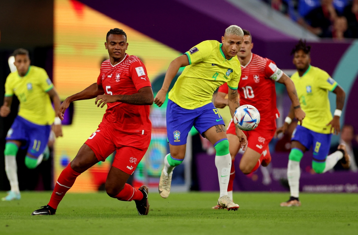 Thêm 2 đội mạnh vào vòng 1 8 World Cup 2022