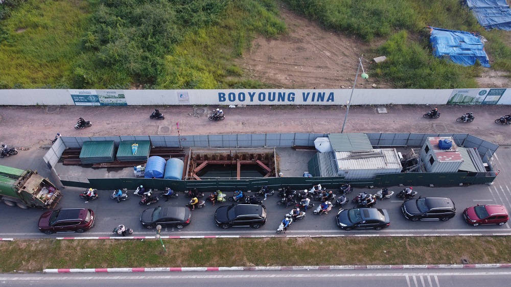 Hà Nội Xem xét thu hồi giấy phép thi công trên đường Vũ Trọng Khánh
