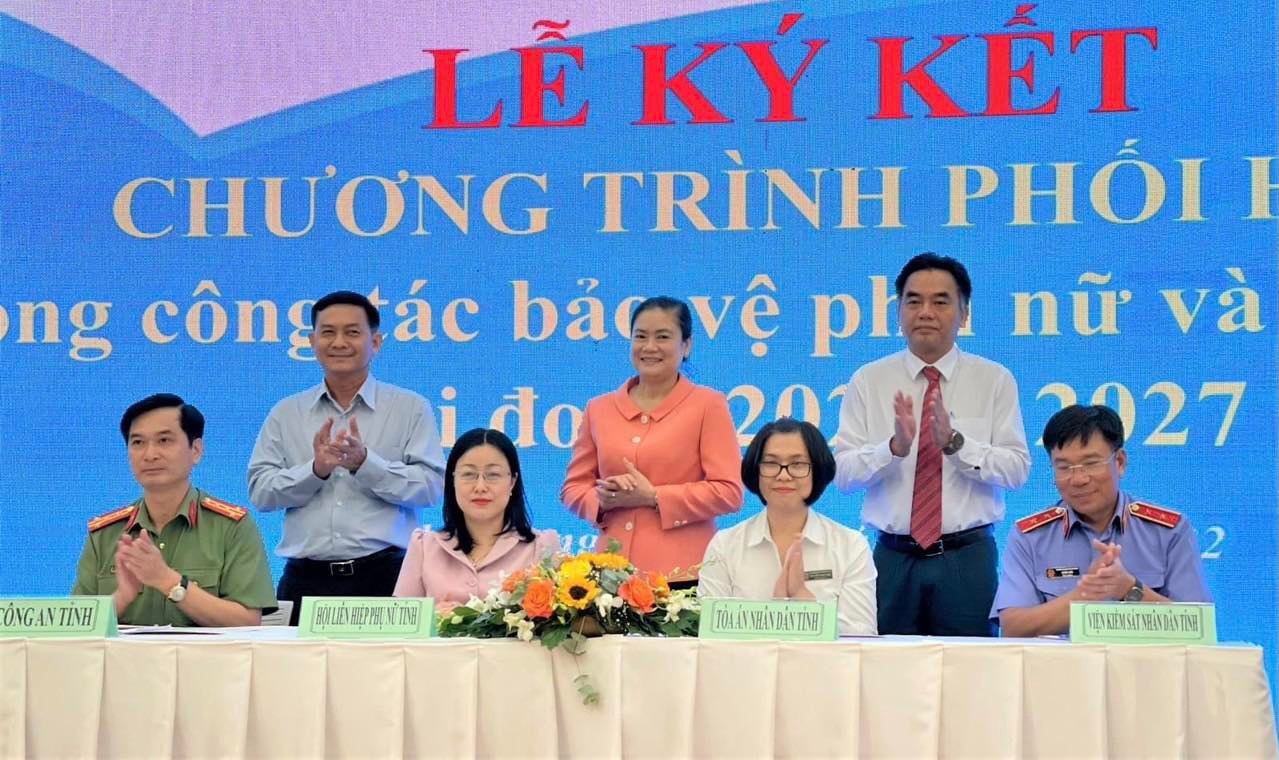 Tiếp tục quan tâm đào tạo, bồi dưỡng, tạo nguồn cán bộ nữ