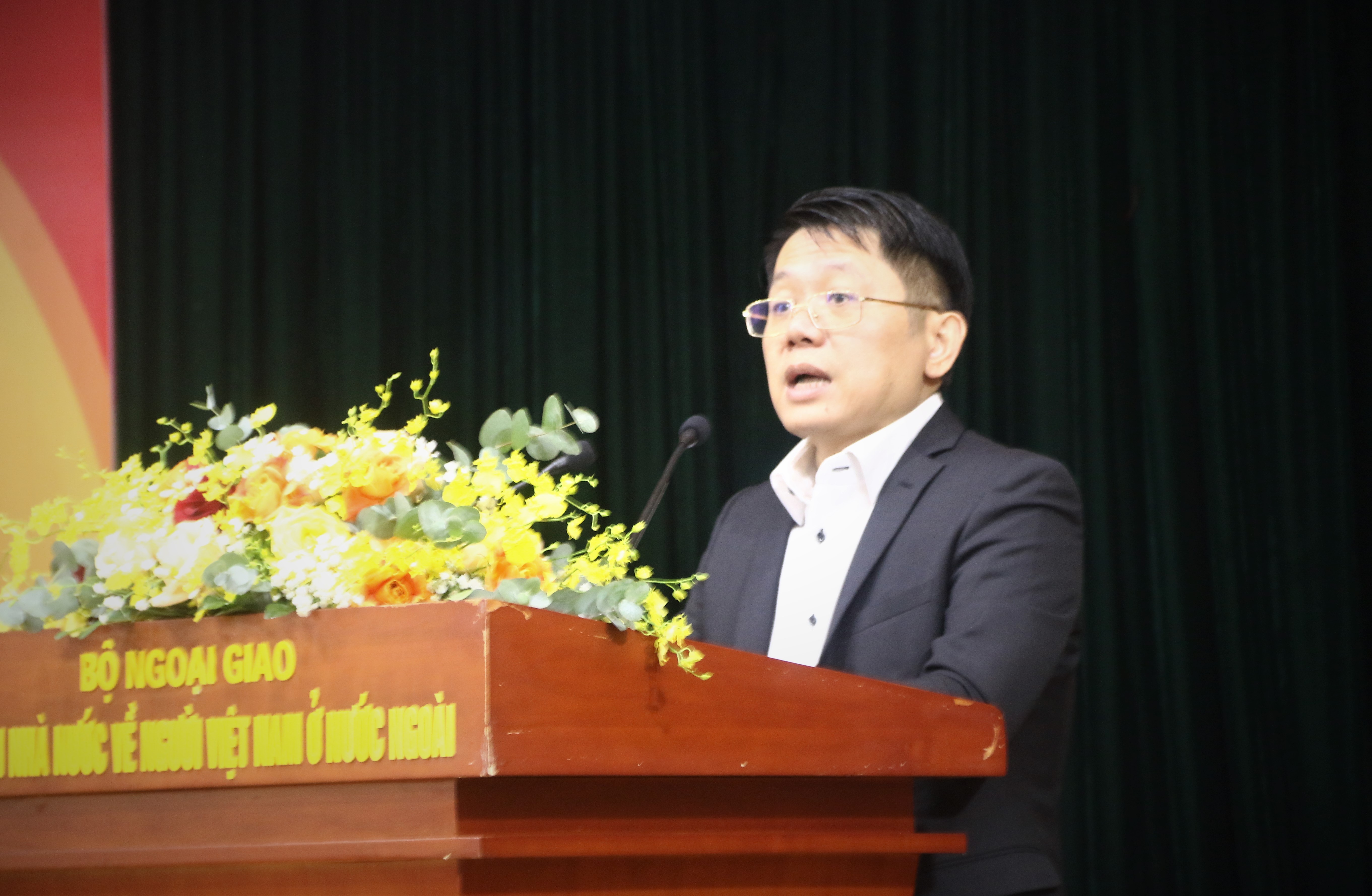 Phát huy hiệu quả công tác đại đoàn kết với người Việt Nam ở nước ngoài