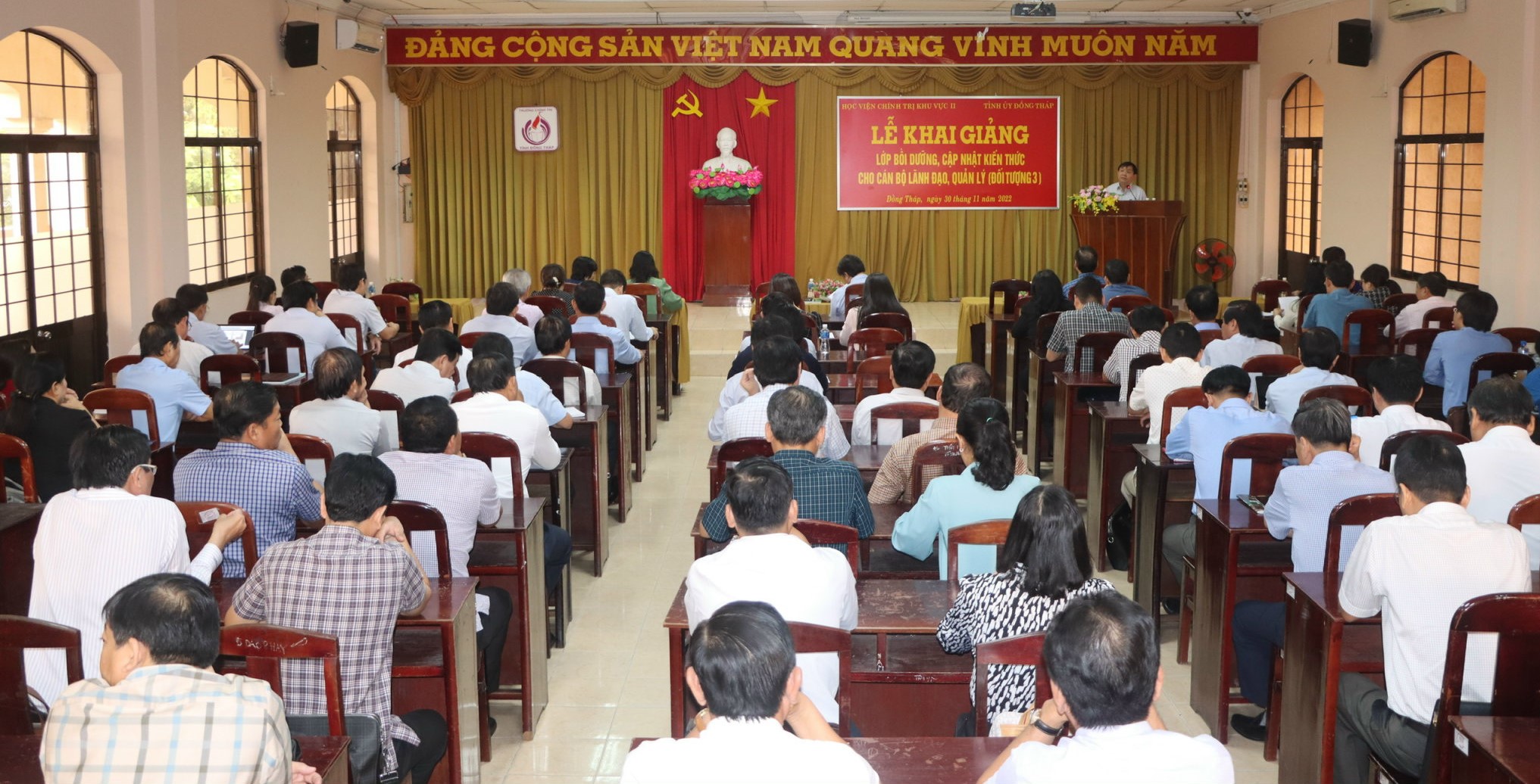 Đồng Tháp Bồi dưỡng, cập nhật kiến thức cho cán bộ lãnh đạo, quản lý