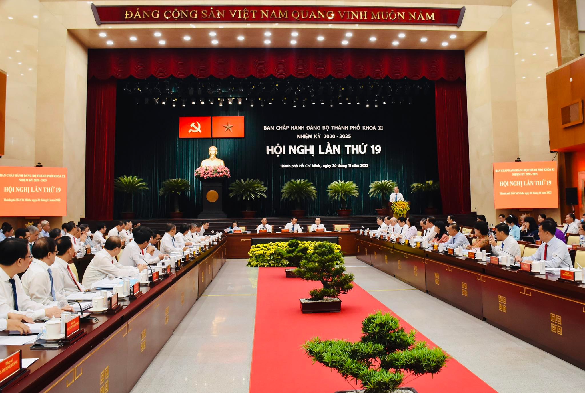 Triển khai các nhiệm vụ trọng tâm, đáp ứng yêu cầu tăng tốc phát triển TP Hồ Chí Minh