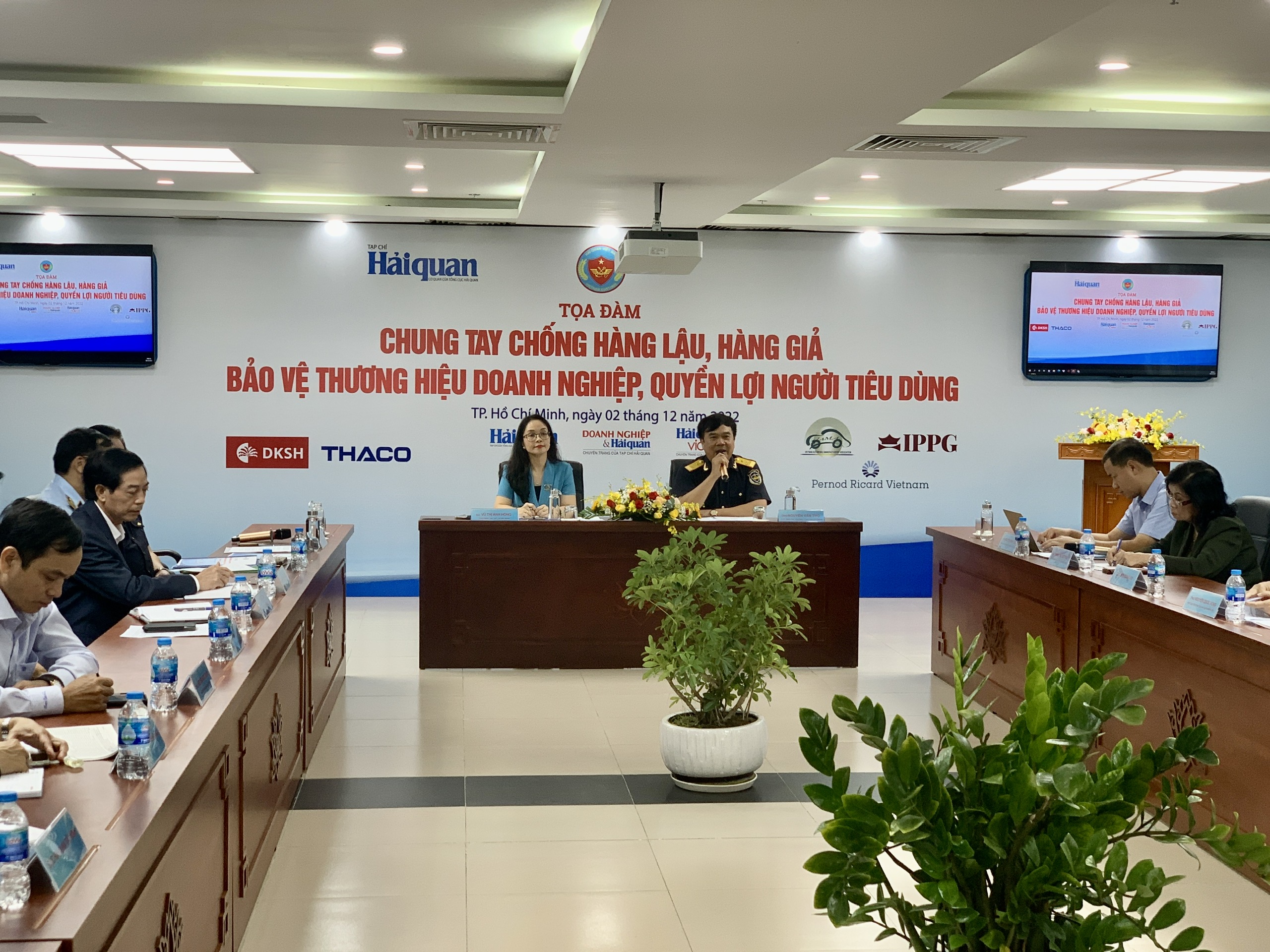 Chống hàng lậu, hàng giả, bảo vệ thương hiệu doanh nghiệp, quyền lợi người tiêu dùng