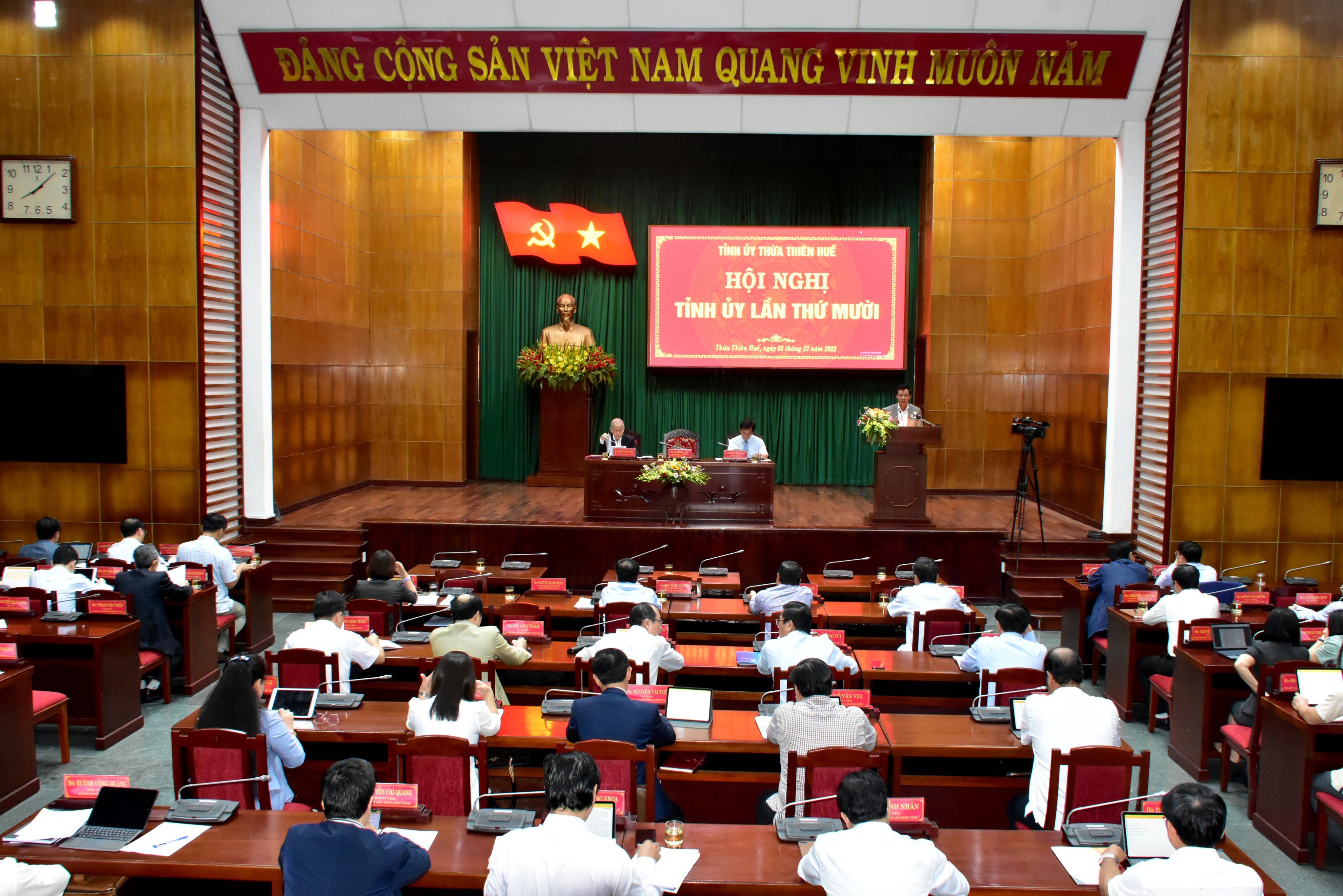 Chú trọng các mục tiêu, giải pháp đột phá