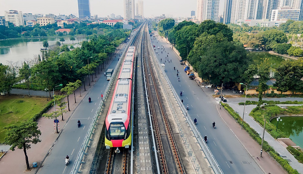 Vận hành thử tàu điện đô thị đoạn Nhổn - Ga Hà Nội đạt hiệu suất 100