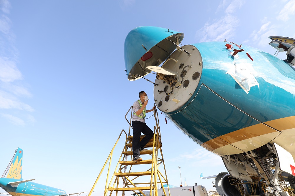 Vietnam Airlines áp dụng phần mềm quản lý kỹ thuật và bảo dưỡng tàu bay mới