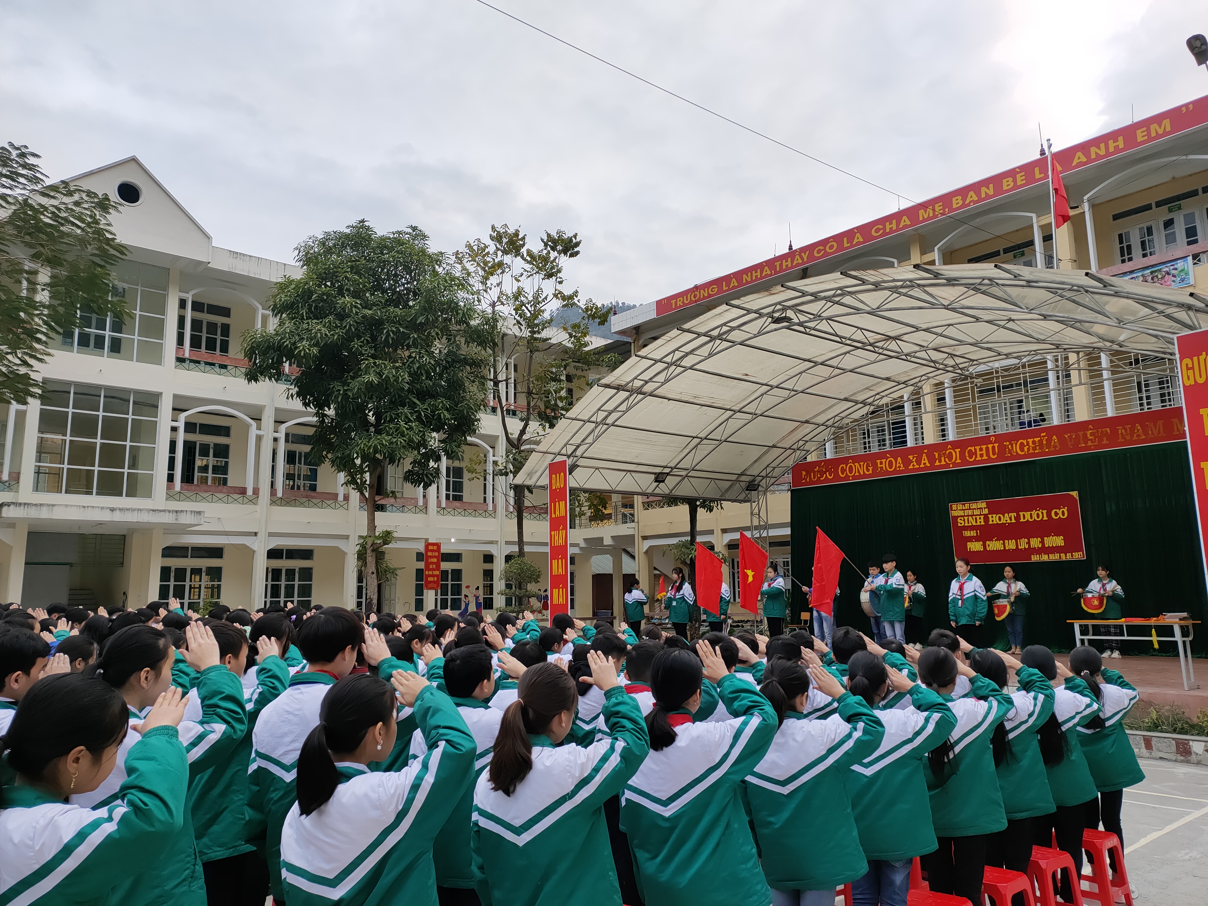 Trường Phổ thông Dân tộc nội trú huyện Bảo Lâm nỗ lực xây dựng trường đạt chuẩn Quốc gia