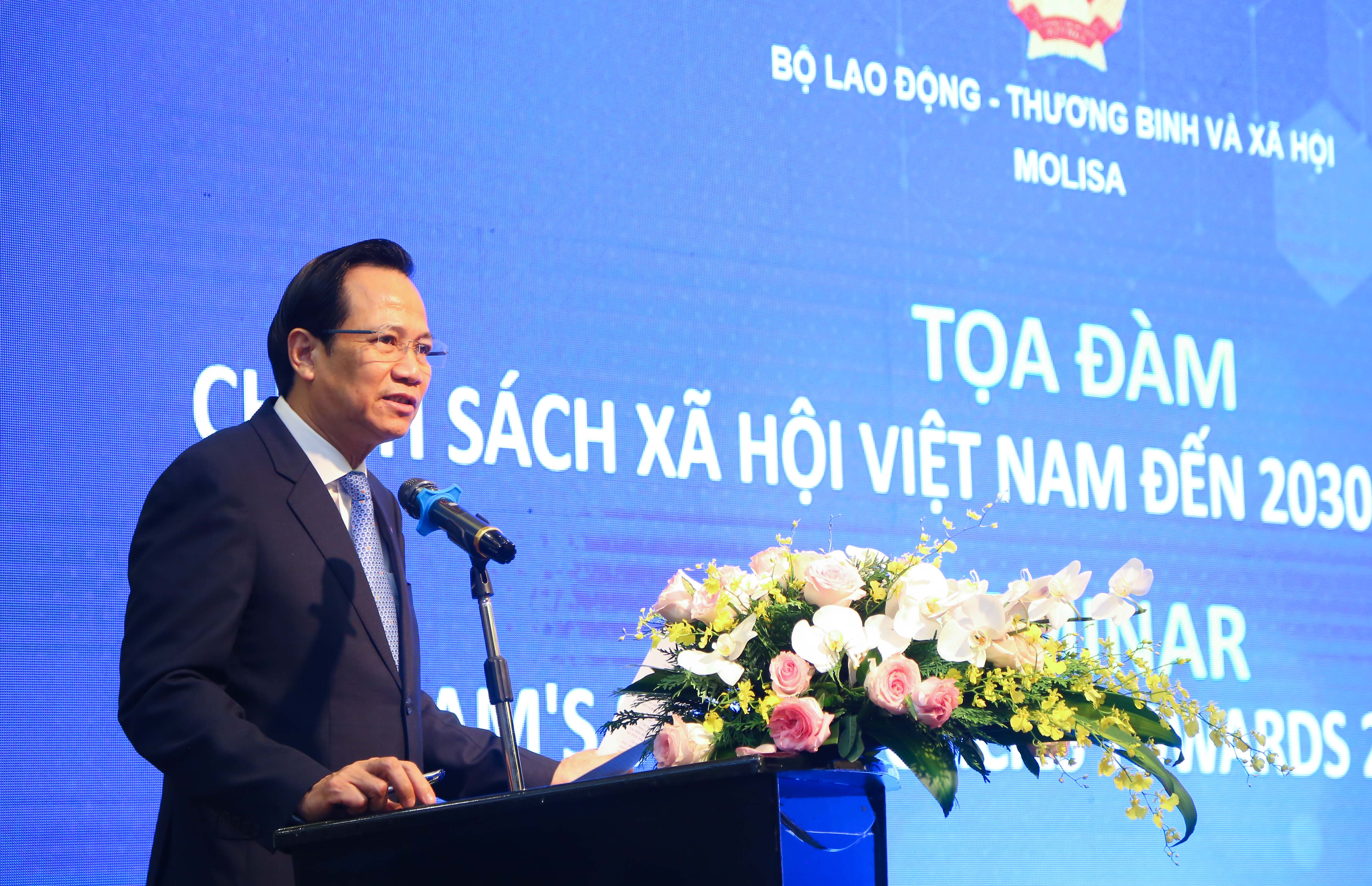 Đầu tư cho con người, cho chính sách xã hội là đầu tư cho phát triển