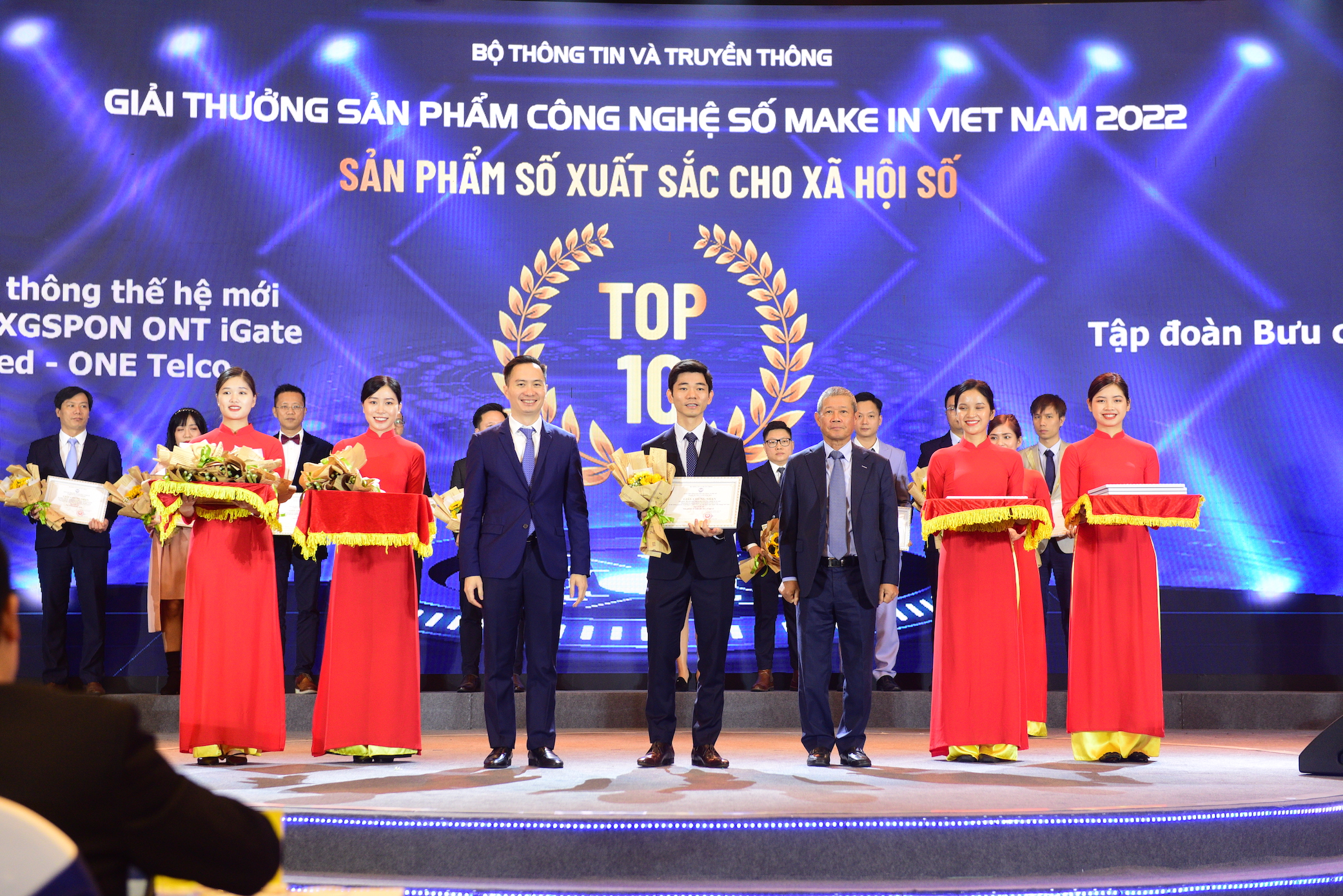 VNPT Technology nhận giải thưởng Make in Vietnam năm 2022