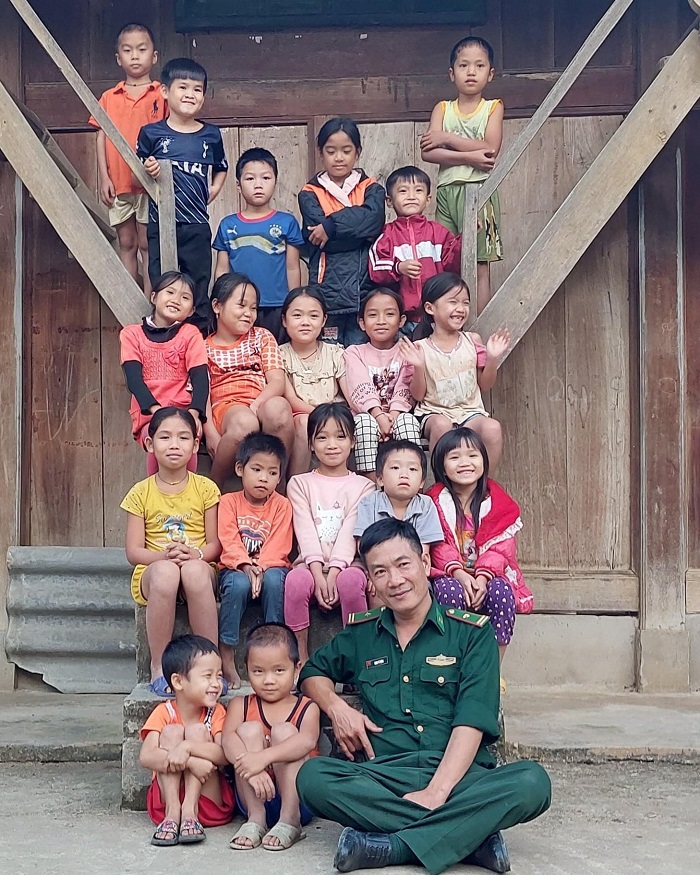 Người “mẹ” mang quân hàm xanh