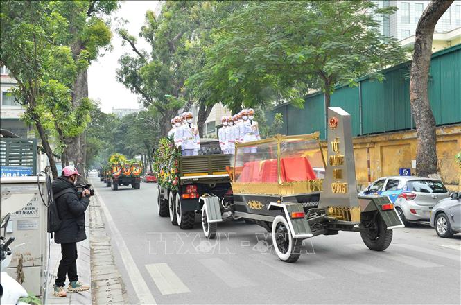 Lời cảm ơn của Ban Lễ tang và gia đình đồng chí Vũ Oanh