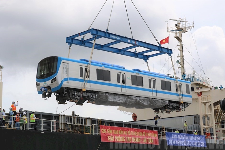 Metro Bến Thành – Suối Tiên chạy thử ngày 21 12