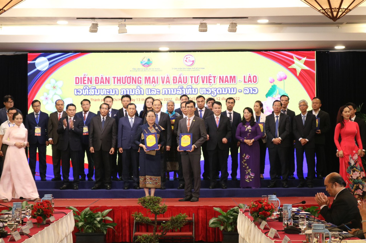 Thúc đẩy hợp tác thương mại và đầu tư Việt Nam - Lào