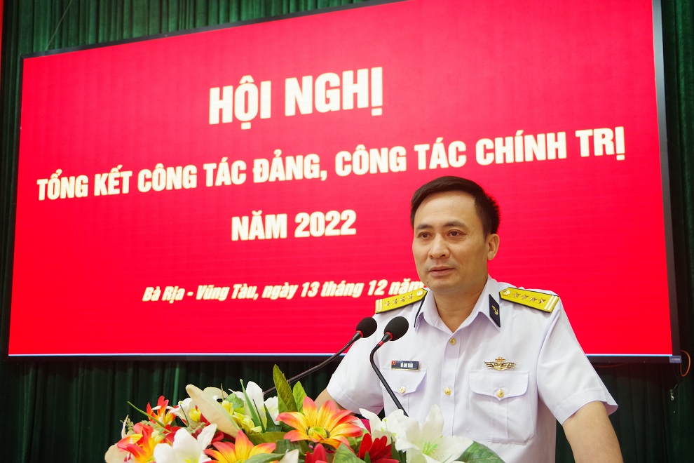 Vùng 2 Hải quân thực hiện tốt công tác đảng, công tác chính trị