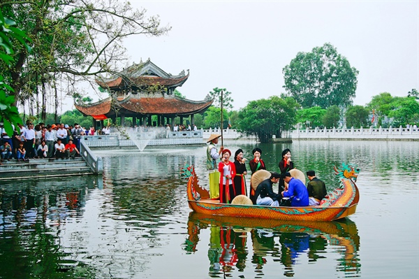 Bắc Ninh Phát huy giá trị di sản văn hóa gắn với phát triển du lịch