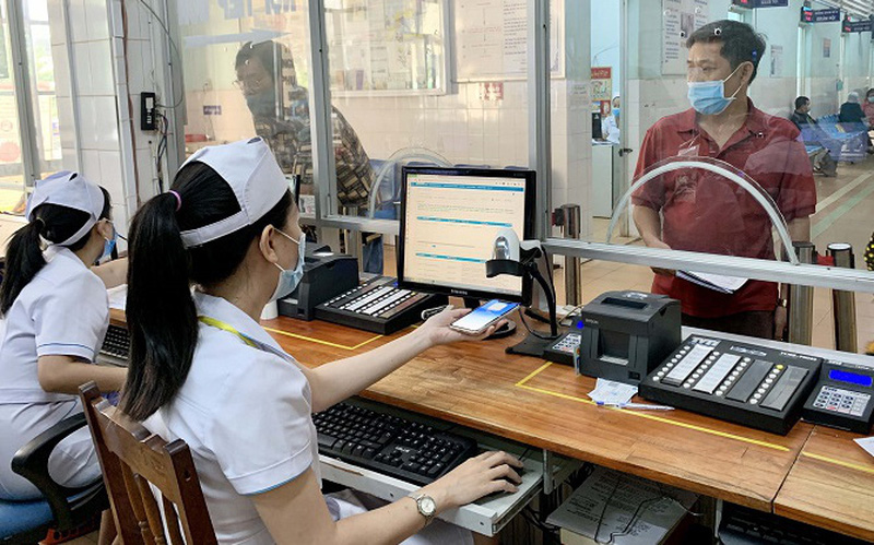 Hà Nội Đẩy nhanh thực hiện khám chữa bệnh bảo hiểm y tế bằng căn cước công dân gắn chíp
