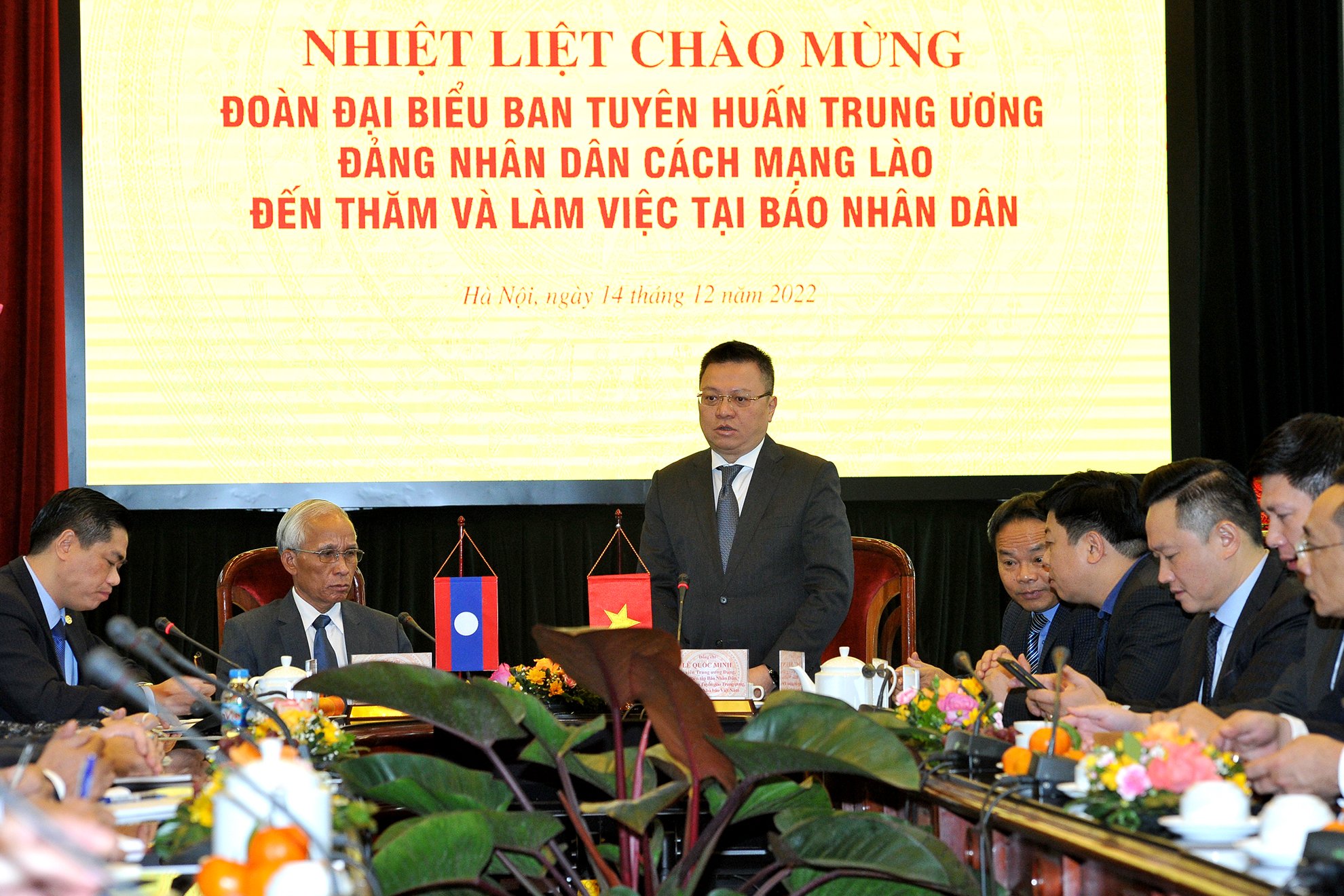 Tiếp tục nâng cao hiệu quả hợp tác giữa hai cơ quan báo Đảng của Việt Nam và Lào