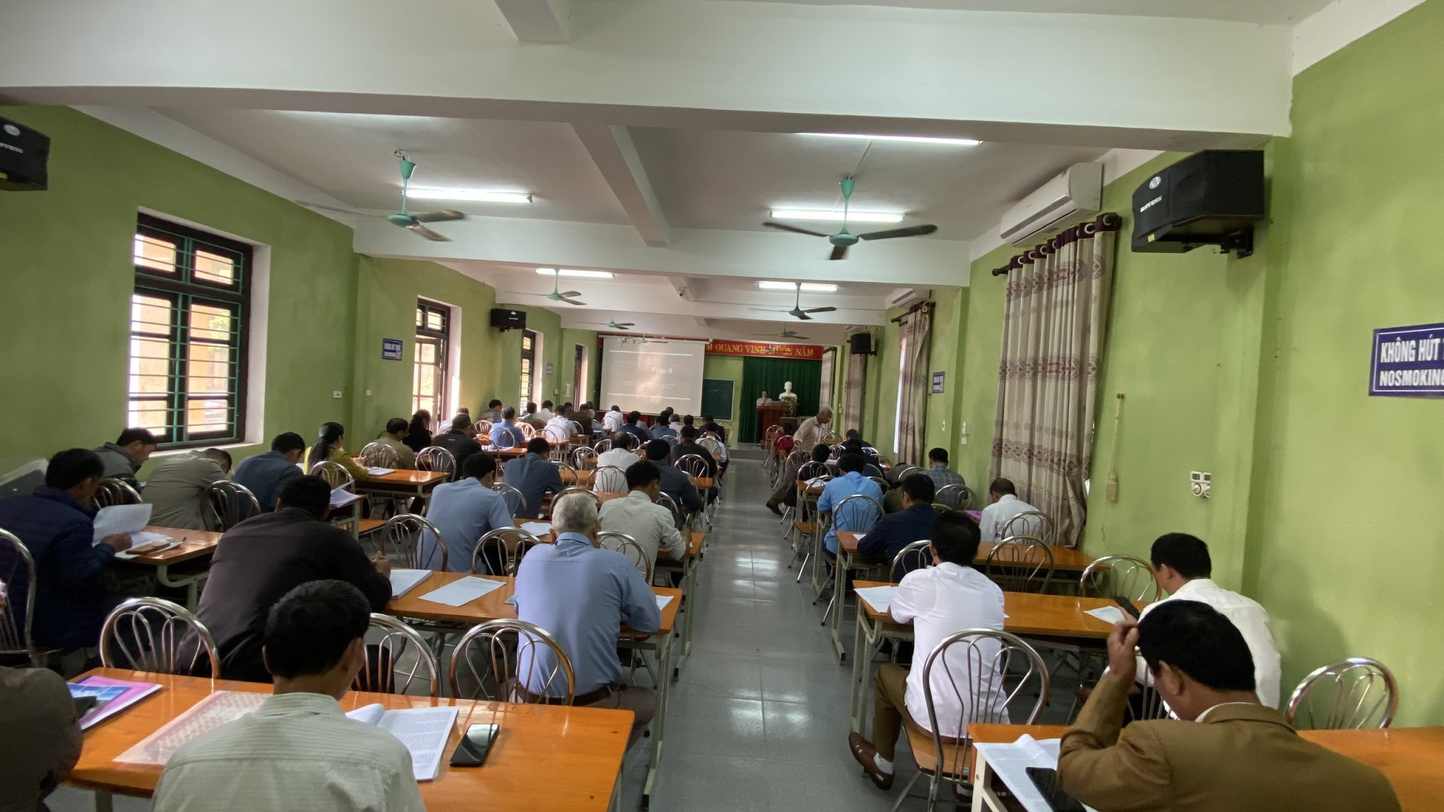 Bắc Giang Bồi dưỡng kiến thức dân tộc cho bí thư Chi bộ, trưởng thôn