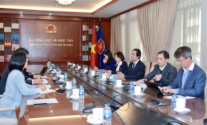 Bộ trưởng Nguyễn Kim Sơn làm việc với Trưởng Đại diện Jica Việt Nam