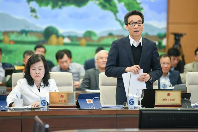 Chính phủ sẽ nỗ lực để trình dự án Luật Khám, chữa bệnh sửa đổi tại kỳ họp bất thường của Quốc hội