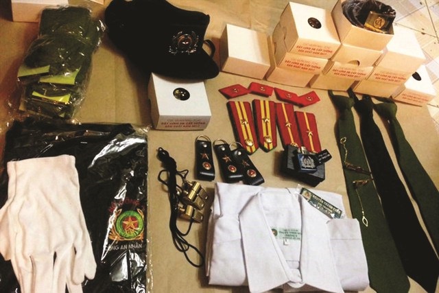 Điều kiện kinh doanh quân trang, quân dụng