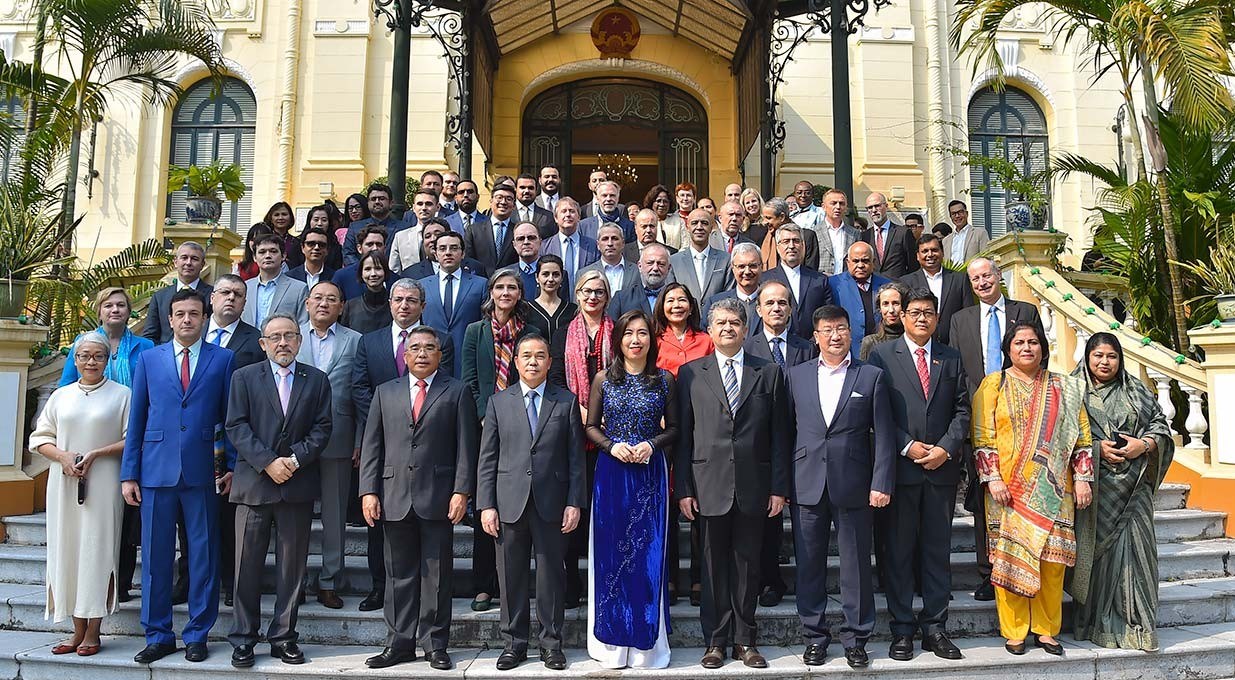 Gặp gỡ các cơ quan đại diện báo chí nước ngoài tại Việt Nam nhân dịp Năm mới 2023