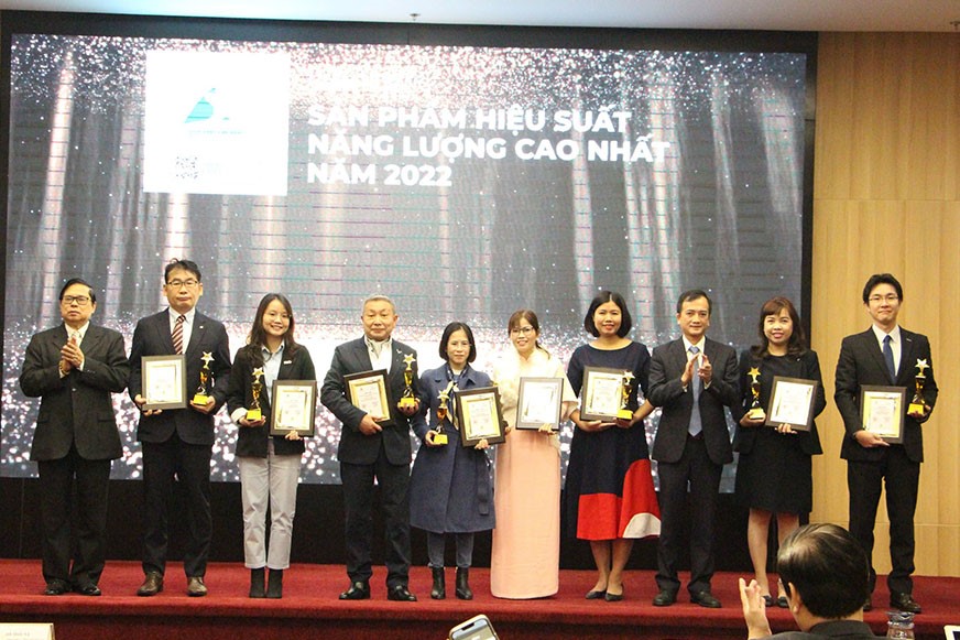 Trao chứng nhận 79 sản phẩm hiệu suất năng lượng cao nhất năm 2022