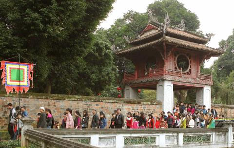 “Quốc Tử Giám - Trường Quốc học đầu tiên”