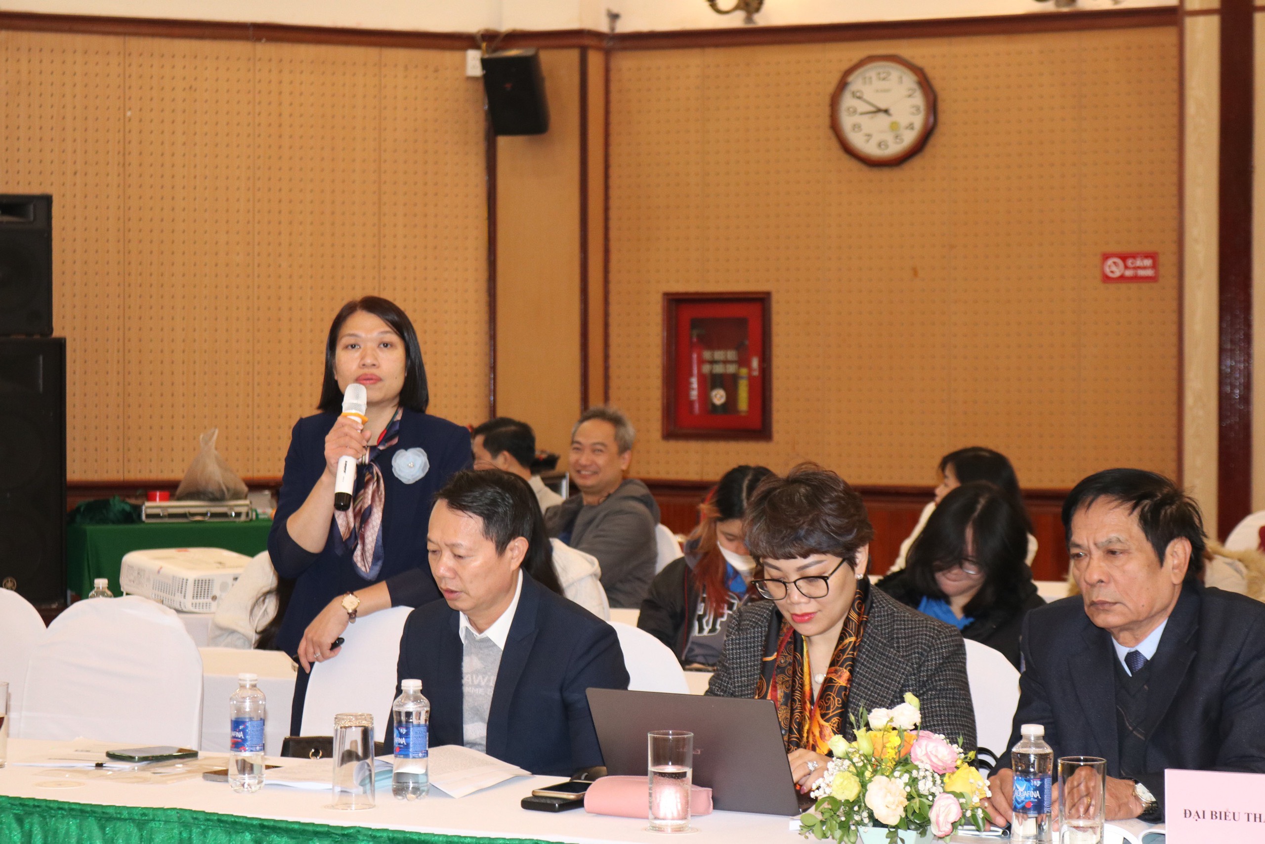 Đẩy mạnh trợ giúp xã hội và phục hồi chức năng đối với trẻ tự kỷ, người rối nhiễu tâm trí