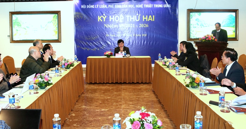 Phát huy vai trò của Hội đồng lý luận, phê bình văn học, nghệ thuật Trung ương