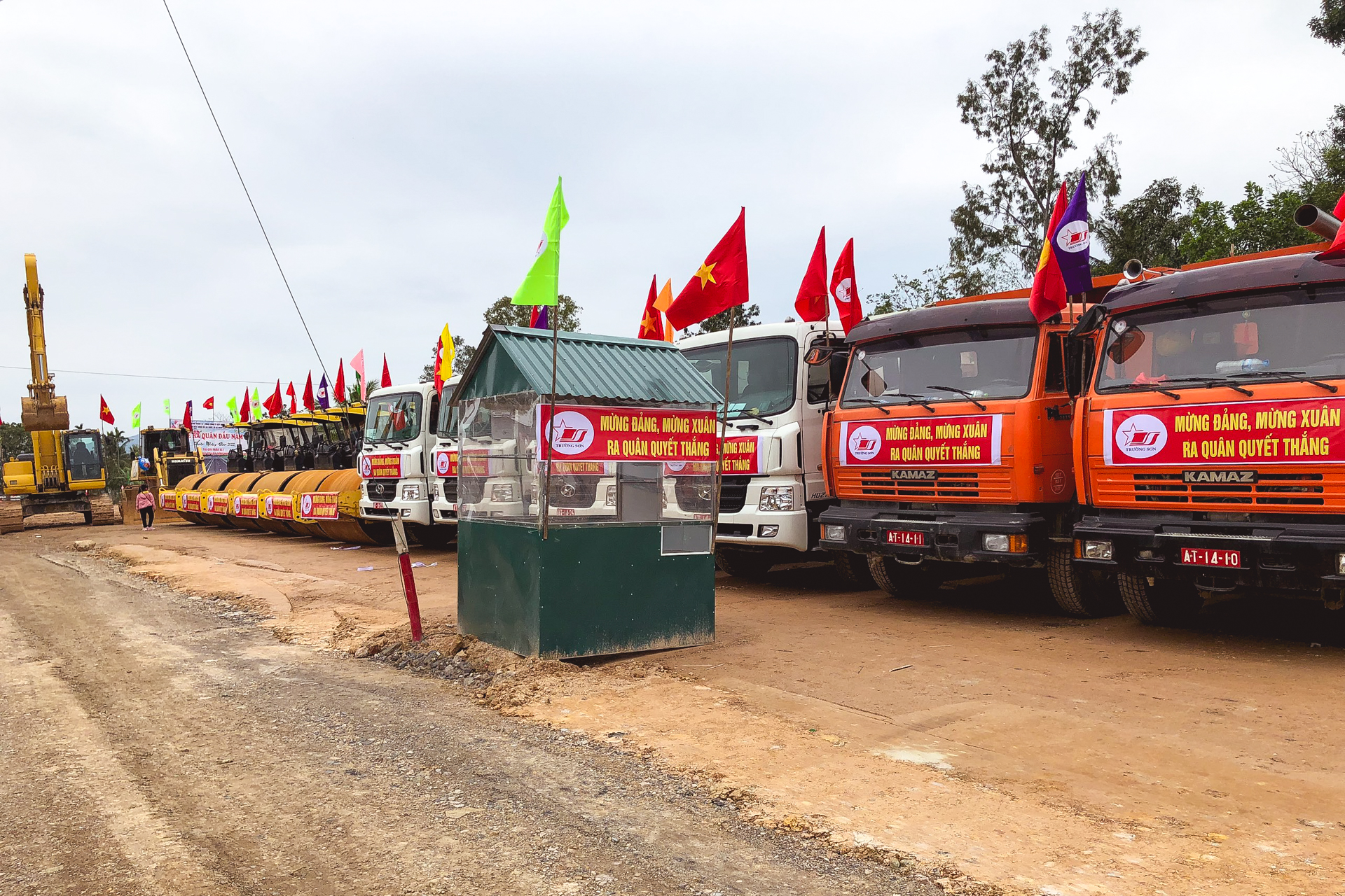 Phát động phong trào thi đua “Xuân Quý Mão trên các công trường giao thông”
