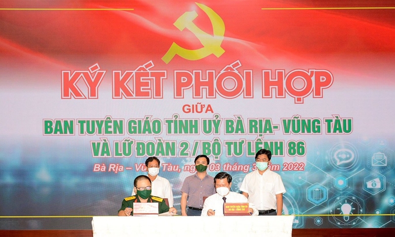 Nắm bắt tình hình tư tưởng, dư luận xã hội, tham mưu xử lý vấn đề nhân dân quan tâm