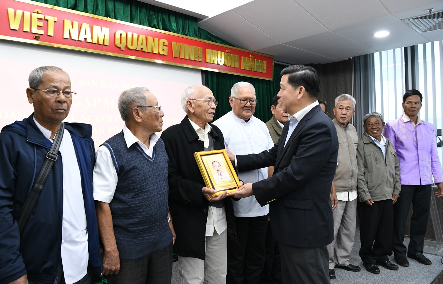 Người có uy tín tỉnh Sóc Trăng- lực lượng nòng cốt trong các phong trào thi đua yêu nước