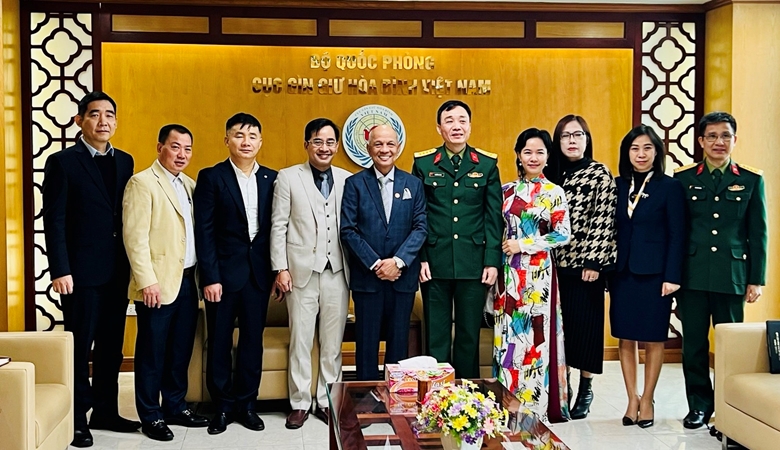 Tự hào những sứ giả hòa bình