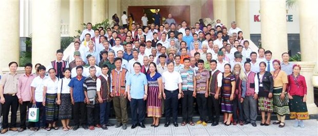 Phát huy vai trò người có uy tín trong đồng bào dân tộc thiểu số tỉnh Quảng Bình