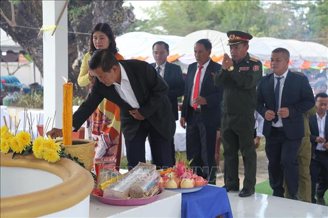 Cầu siêu tưởng niệm các anh hùng liệt sĩ Liên quân chiến đấu Lào - Việt Nam