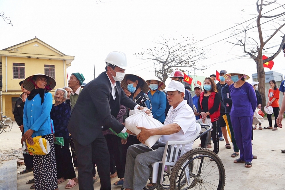 Khẩn trương triển khai xuất hỗ trợ gạo cho người dân trong dịp Tết Nguyên đán