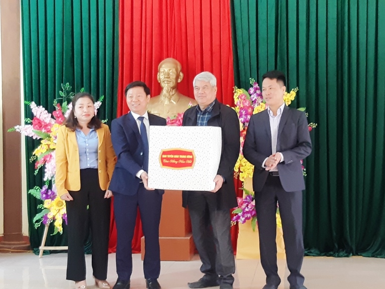 Ban Tuyên giáo Trung ương về nguồn tại Tân Trào