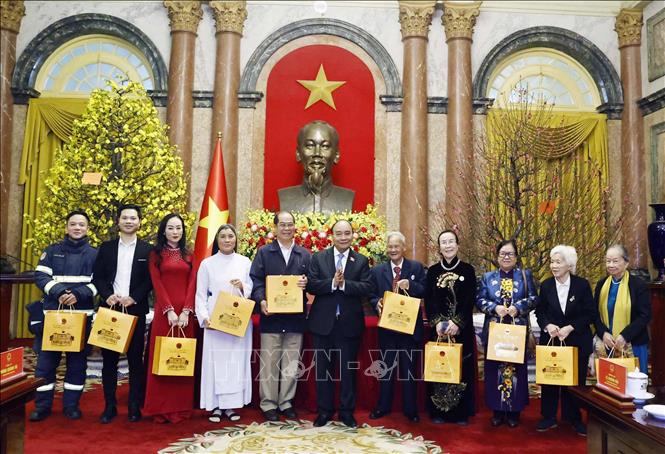 Đất nước rất cần những trái tim, tấm lòng nhân ái