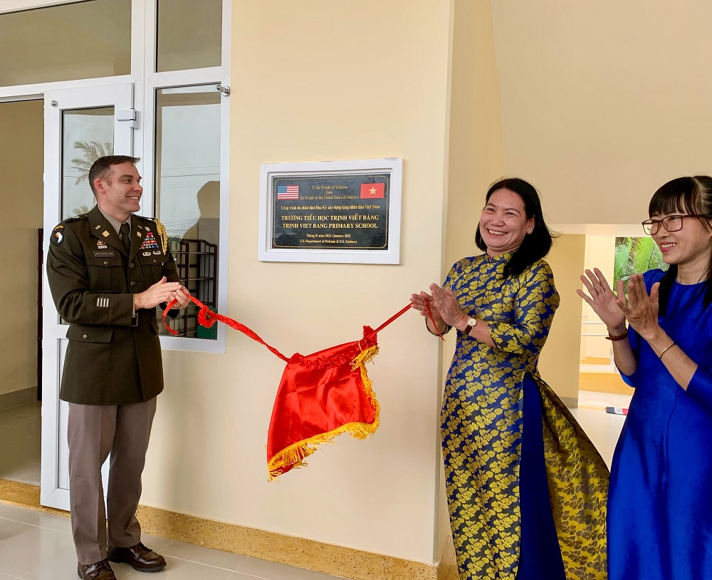 Khánh thành và bàn giao trường tiểu học Trịnh Viết Bàng