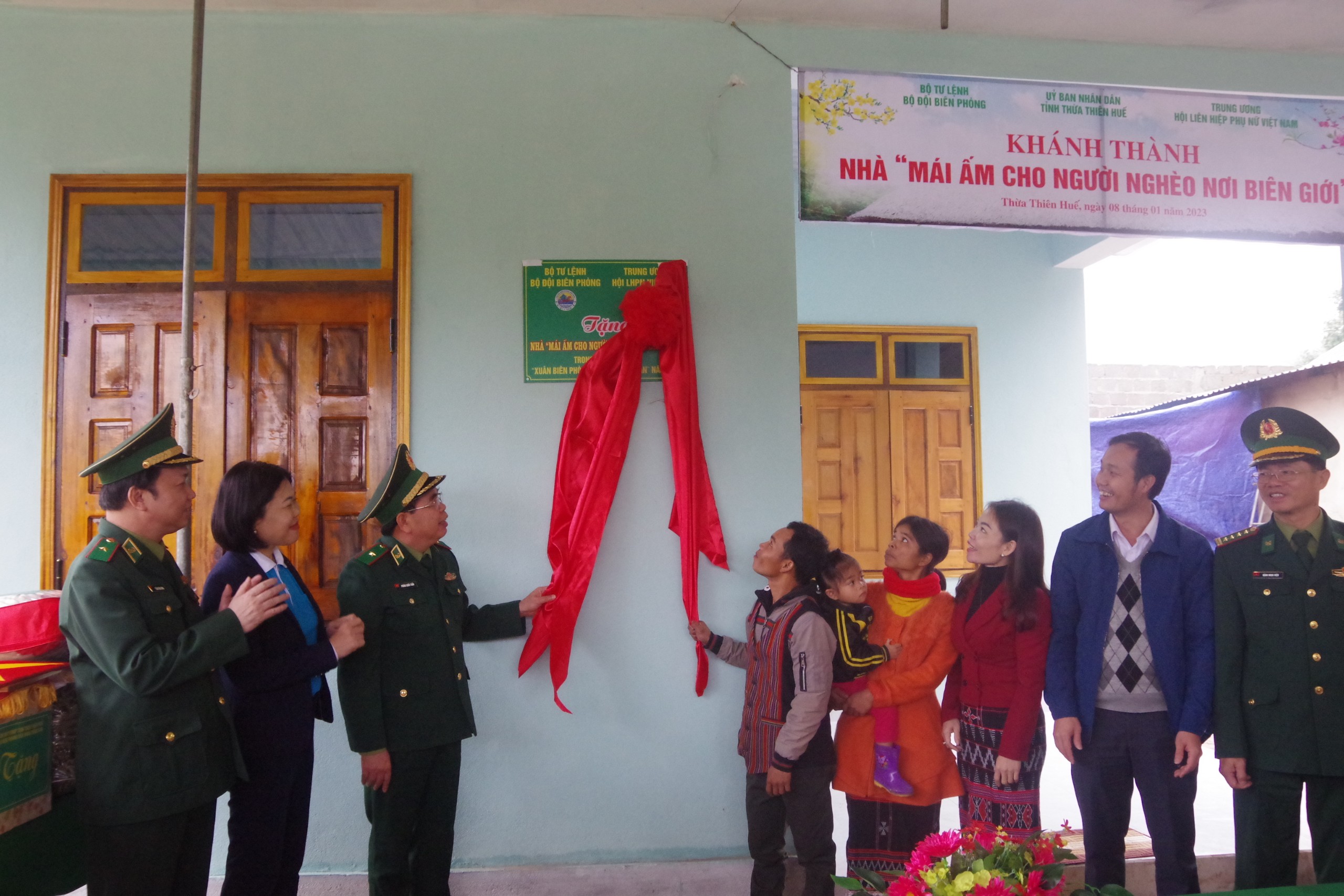 Mái ấm cho người nghèo nơi biên giới