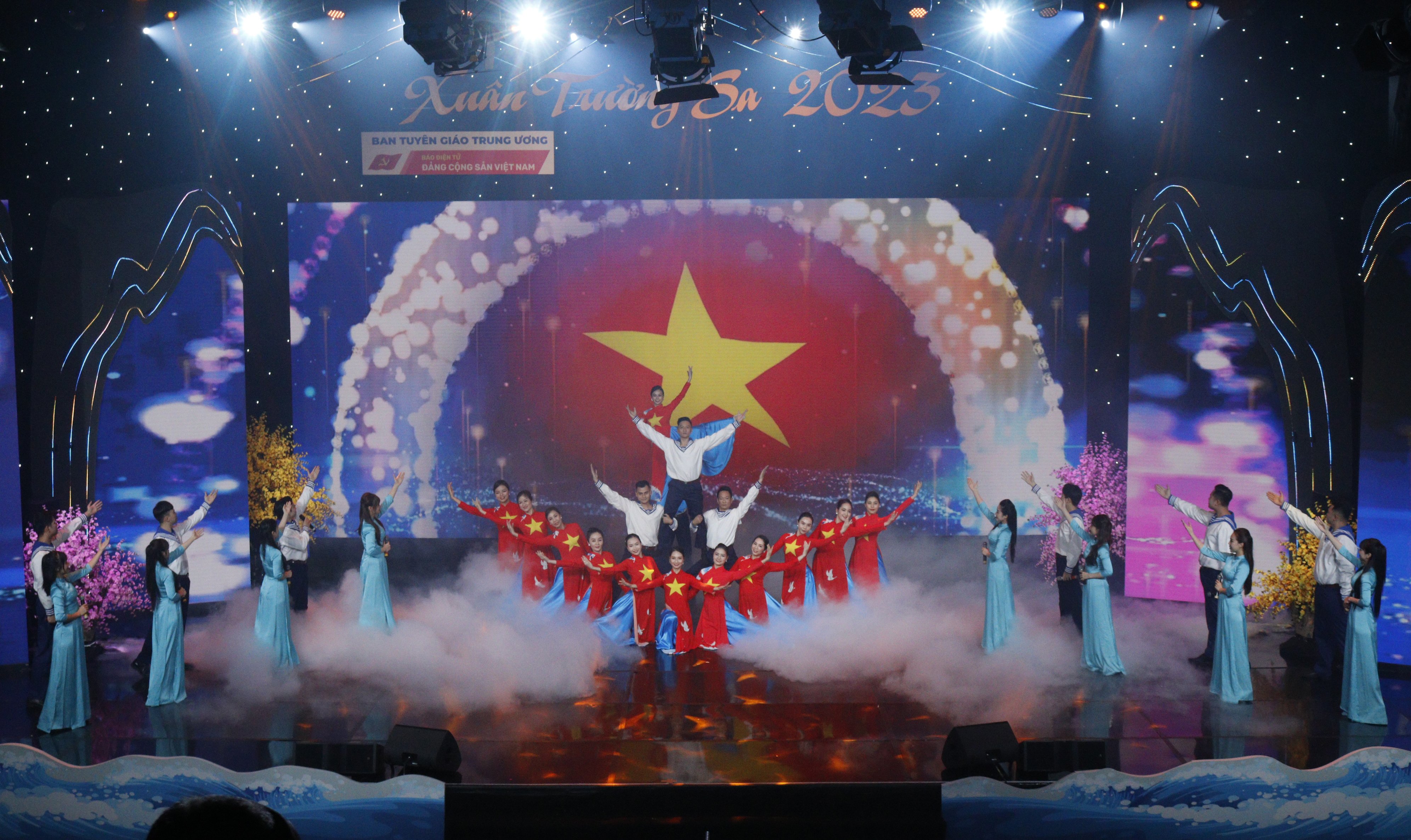 Lắng đọng, sâu sắc Chương trình Xuân Trường Sa lần thứ 11