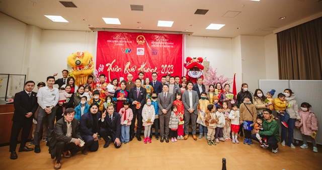 Ấm áp “Xuân Quê Hương 2023” tại Osaka Nhật Bản