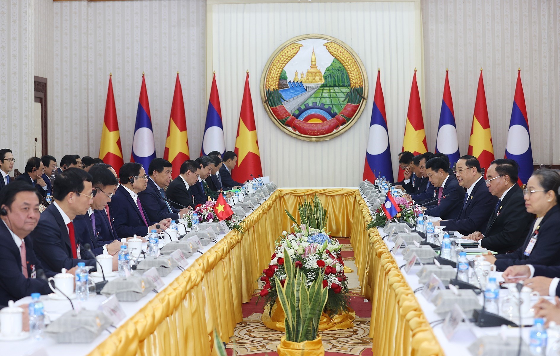 Củng cố, vun đắp quan hệ hữu nghị vĩ đại, đoàn kết đặc biệt và hợp tác toàn diện Việt Nam – Lào