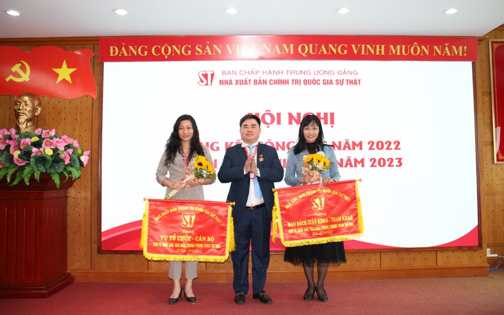Tiếp tục xuất bản các đề tài thiết thực triển khai Nghị quyết Đại hội XIII của Đảng